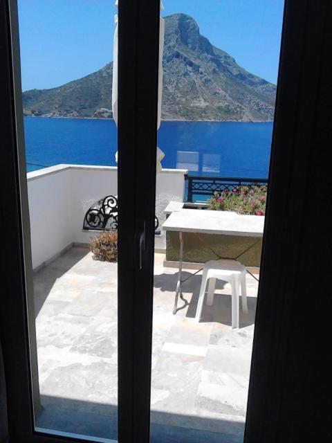 John Galouzis Studios Kalymnos Town Екстер'єр фото